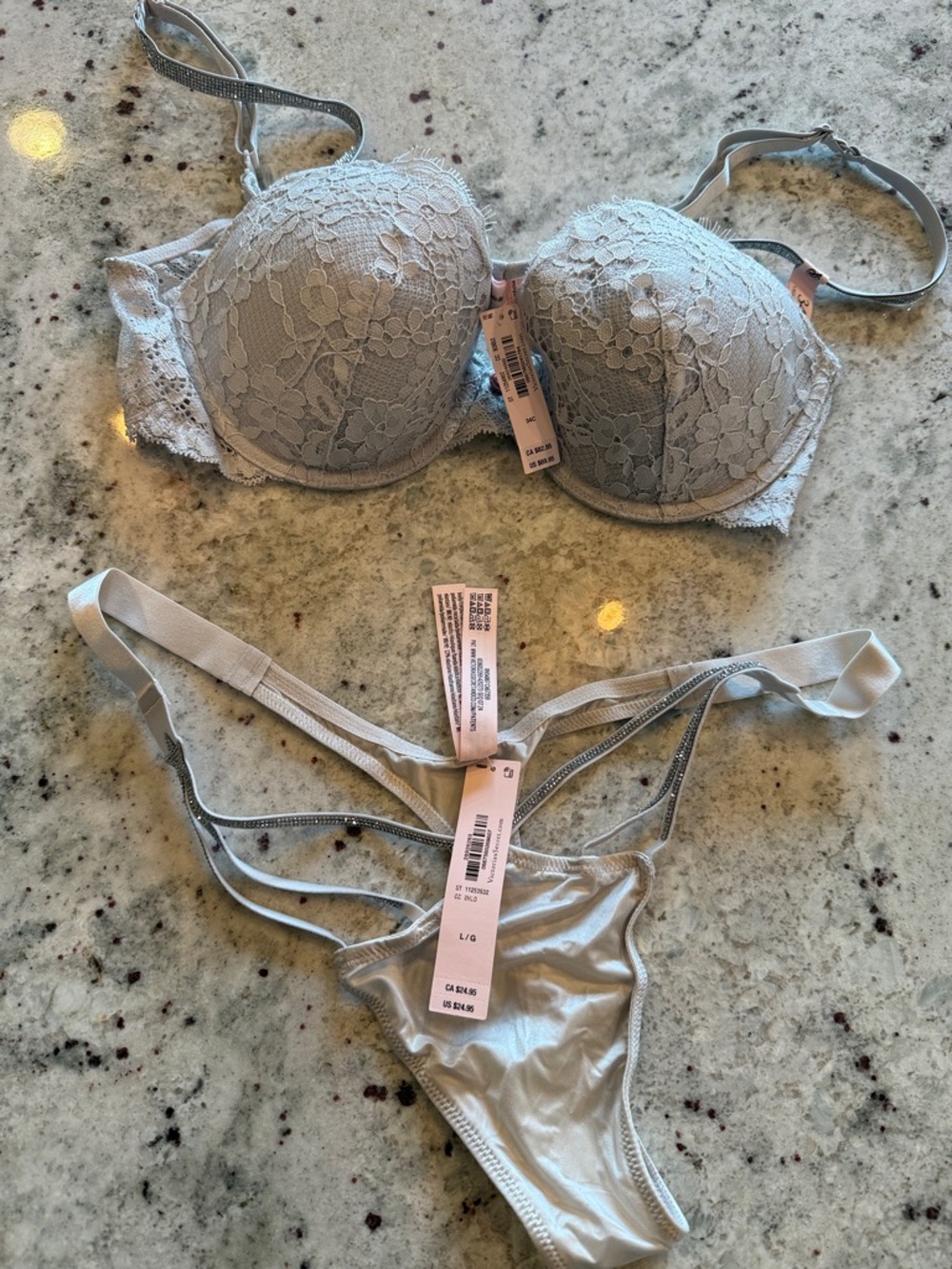 NWT - Victoria’s Secret 34C Lace Bra & Strappy Thong Set Size Large